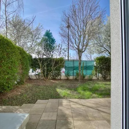 Studio Spacieux Avec Terrasse Et Parking Viry-Châtillon Exterior foto