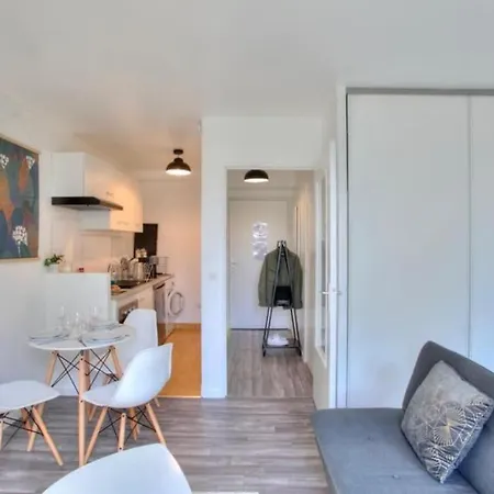 Studio Spacieux Avec Terrasse Et Parking Viry-Châtillon Exterior foto